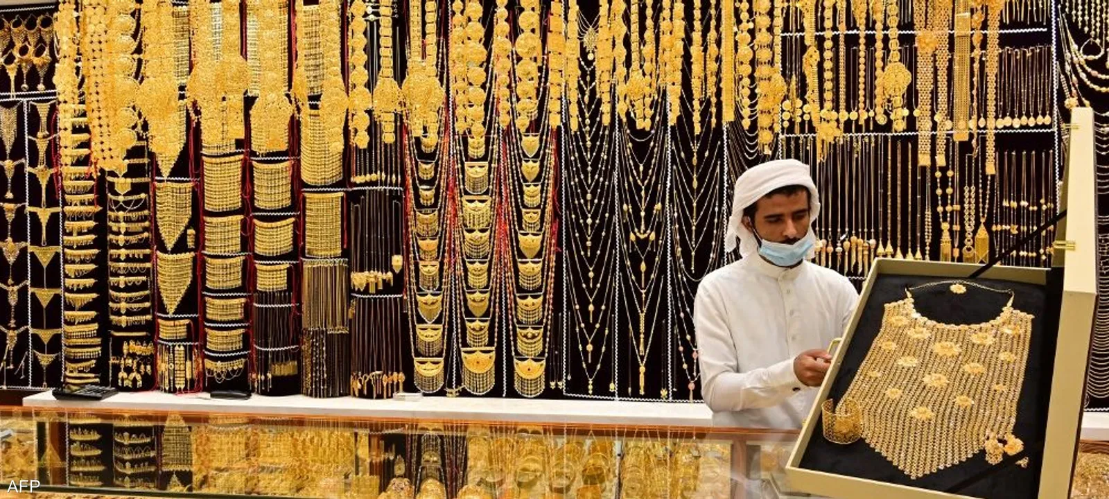 سعر الذهب اليوم في الصاغة الخميس 24 أكتوبر 2024 في محلات الصاغة بالمصنعية وبدونها 2 سعر الذهب اليوم في الصاغة الخميس 24 أكتوبر 2024 في محلات الصاغة بالمصنعية وبدونها