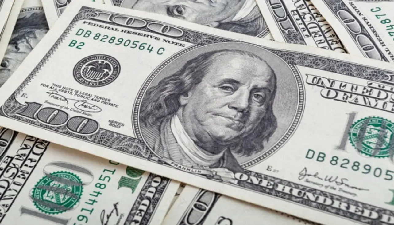 مع ختام التعاملات.. سعر الدولار اليوم البنك الأهلى مقابل الجنيه المصري اليوم الخميس 24 أكتوبر 2024 2 مع ختام التعاملات.. سعر الدولار اليوم البنك الأهلى مقابل الجنيه المصري اليوم الخميس 24 أكتوبر 2024