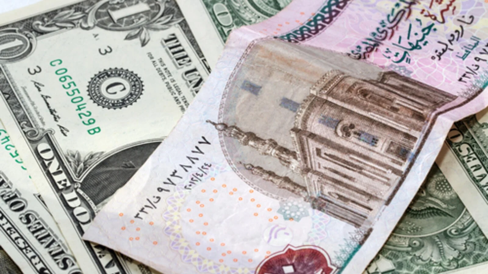 أسعار الدولار اليوم في مصر الأحد 27 أكتوبر 2024 في مختلف البنوك مع بدء التعاملات اليوم 2 أسعار الدولار اليوم في مصر الأحد 27 أكتوبر 2024 في مختلف البنوك مع بدء التعاملات اليوم