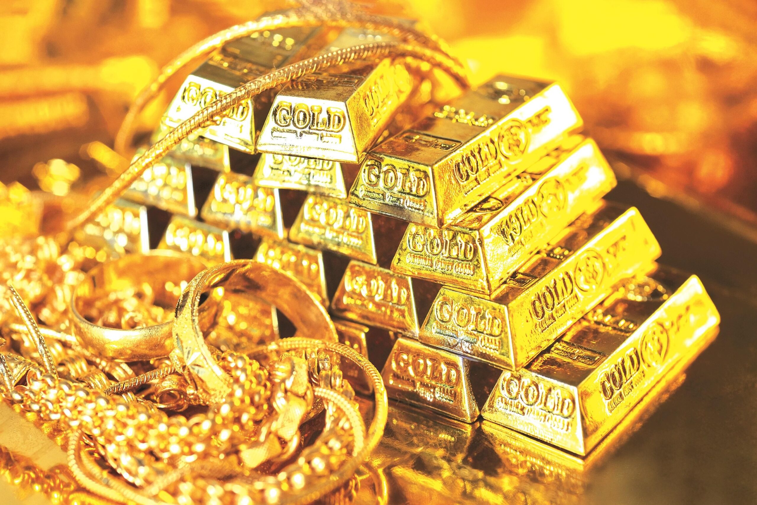 سعر الذهب اليوم الجزائر في البورصة ومحلات الصاغة لمختلف الأعيرة السبت 16 نوفمبر 2024 2 سعر الذهب اليوم الجزائر في البورصة ومحلات الصاغة لمختلف الأعيرة السبت 16 نوفمبر 2024