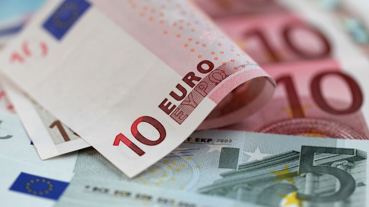 سعر اليورو مقابل الليرة السورية اليوم الأحد الموافق 24 نوفمبر 2024 بجميع المصارف البنكية بسوريا 2 سعر اليورو مقابل الليرة السورية اليوم الأحد الموافق 24 نوفمبر 2024 بجميع المصارف البنكية بسوريا