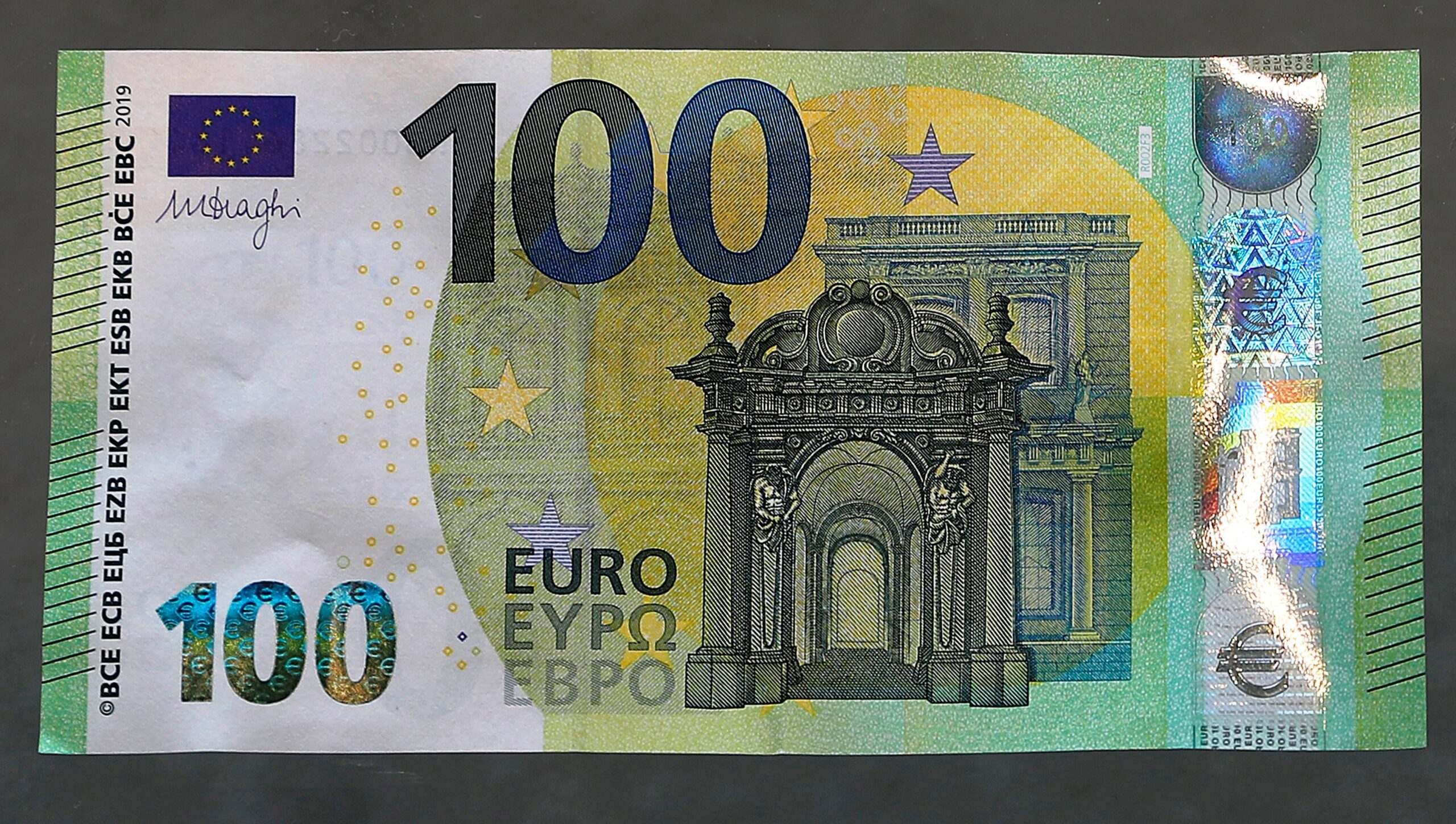 سعر 100 يورو بالدينار الجزائري اليوم الخميس 21 نوفمبر 2024 مع بداية التعاملات الصباحية 2 سعر 100 يورو بالدينار الجزائري اليوم الخميس 21 نوفمبر 2024 مع بداية التعاملات الصباحية