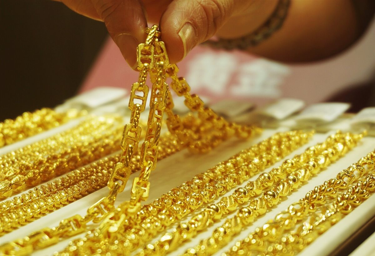 سعر جرام الذهب عيار 21 اليوم وباقي الأعيرة الأحد في ختام التعاملات المسائية 2 سعر جرام الذهب عيار 21 اليوم وباقي الأعيرة الأحد في ختام التعاملات المسائية