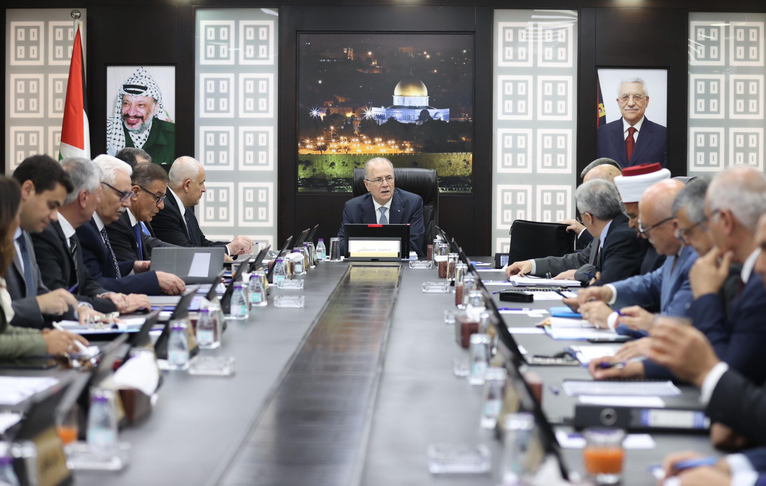 تعديل جديد ينص على استقطاع 1 من رواتب الموظفين والمتقاعدين في العراق لدعم الشعوب المحتاجة 2 تعديل جديد ينص على استقطاع 1 من رواتب الموظفين والمتقاعدين في العراق لدعم الشعوب المحتاجة