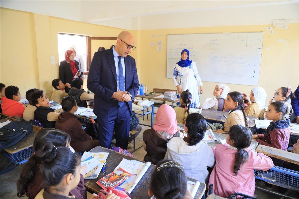 تطبيق الحد الأدنى للأجور على المعلمين بالمدارس الدولية والخاصة بتكليف من وزير التعليم وموعد التطبيق 2 تطبيق الحد الأدنى للأجور على المعلمين بالمدارس الدولية والخاصة بتكليف من وزير التعليم وموعد التطبيق