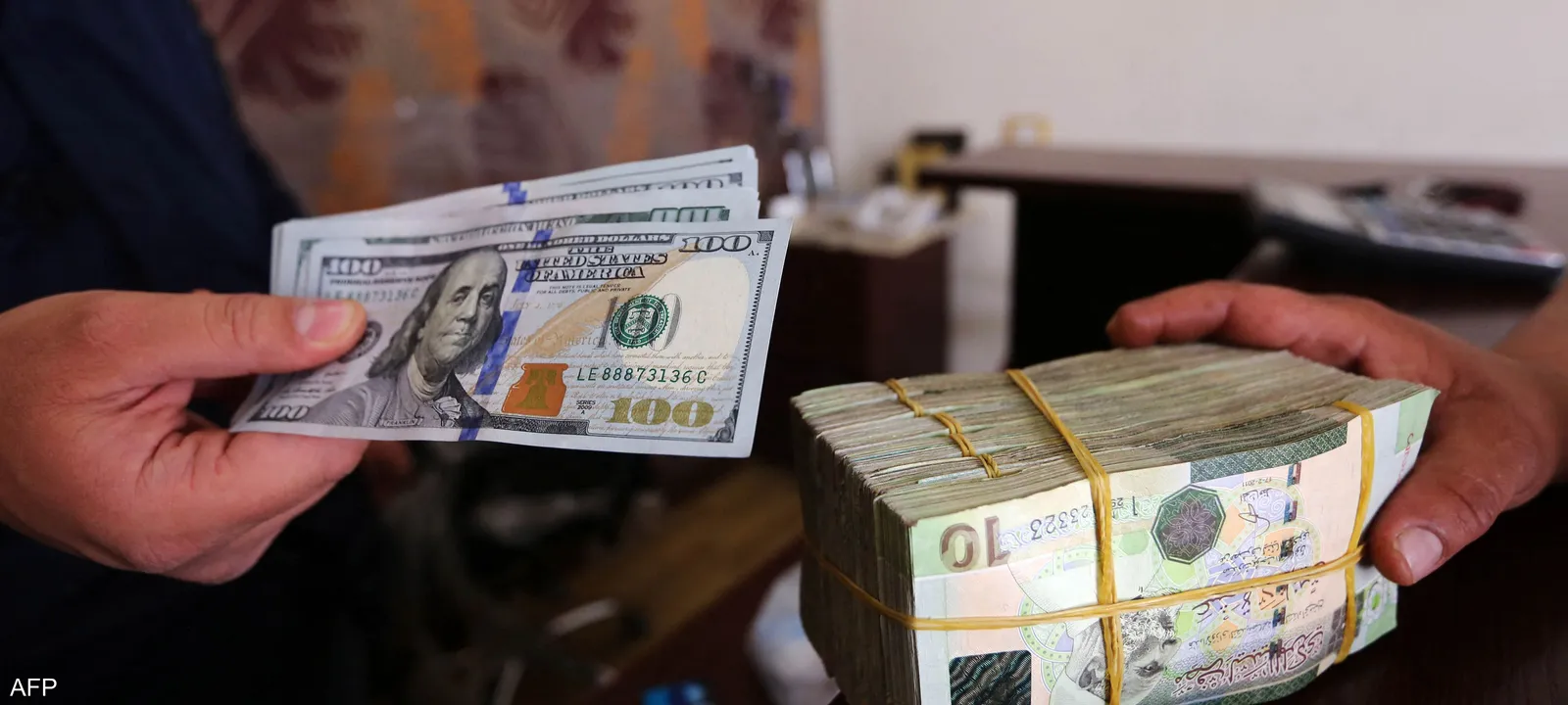 بكام عملة ليبيا النهاردة؟! سعر صرف الدينار الليبي مقابل الدولار اليوم الأربعاء 20-11-2024 في البنوك والسوق السوداء 2 بكام عملة ليبيا النهاردة؟! سعر صرف الدينار الليبي مقابل الدولار اليوم الأربعاء 20-11-2024 في البنوك والسوق السوداء