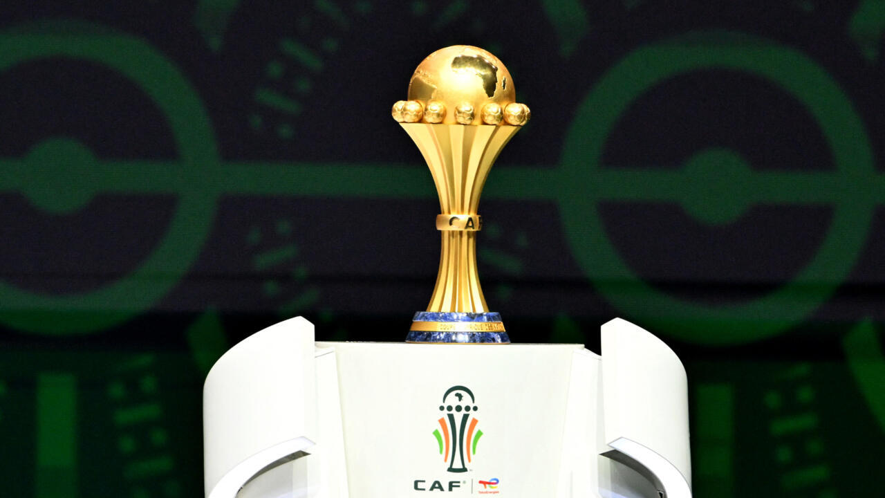 الكاف يُعلن عن موعد قرعة كأس أمم أفريقيا 2025 والمباراة النهائية والافتتاحية 2 الكاف يُعلن عن موعد قرعة كأس أمم أفريقيا 2025 والمباراة النهائية والافتتاحية