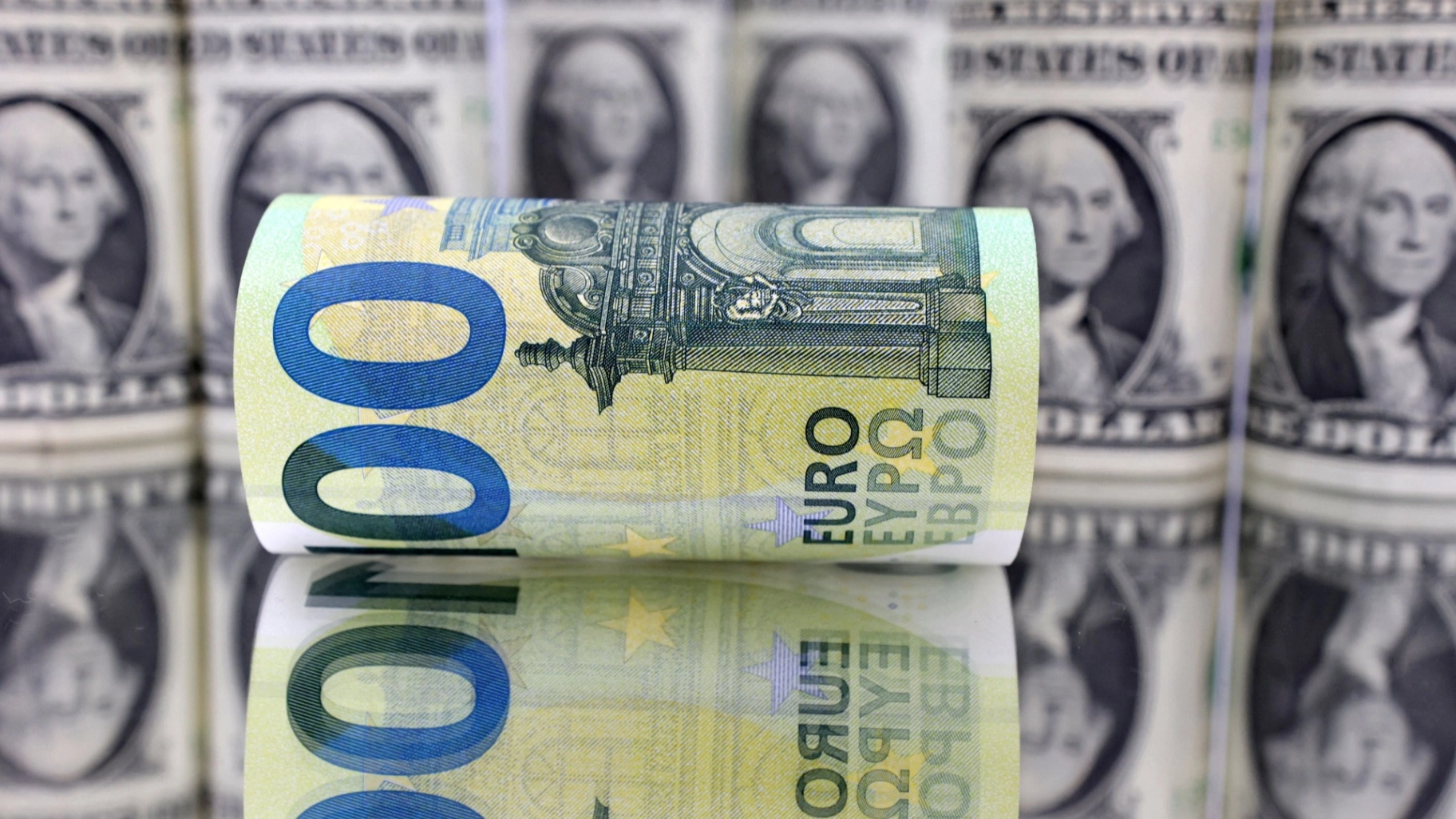 سعر 100 يورو بالدينار الجزائري في السوق السوداء وفقًا لتحديث السكوار اليوم الاثنين 2 ديسمبر 2024 2 سعر 100 يورو بالدينار الجزائري في السوق السوداء وفقًا لتحديث السكوار اليوم الاثنين 2 ديسمبر 2024