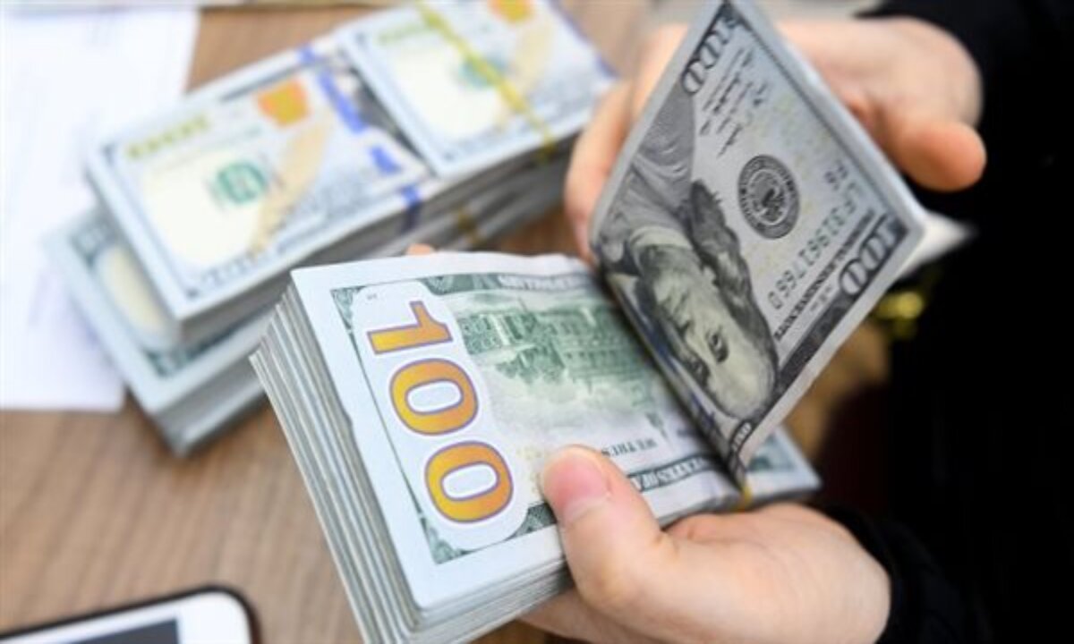 البنك الأهلي المصري يكشف عن زيادة جديده في سعر الدولار اليوم في مصر 9 ديسمبر 2024 2 البنك الأهلي المصري يكشف عن زيادة جديده في سعر الدولار اليوم في مصر 9 ديسمبر 2024