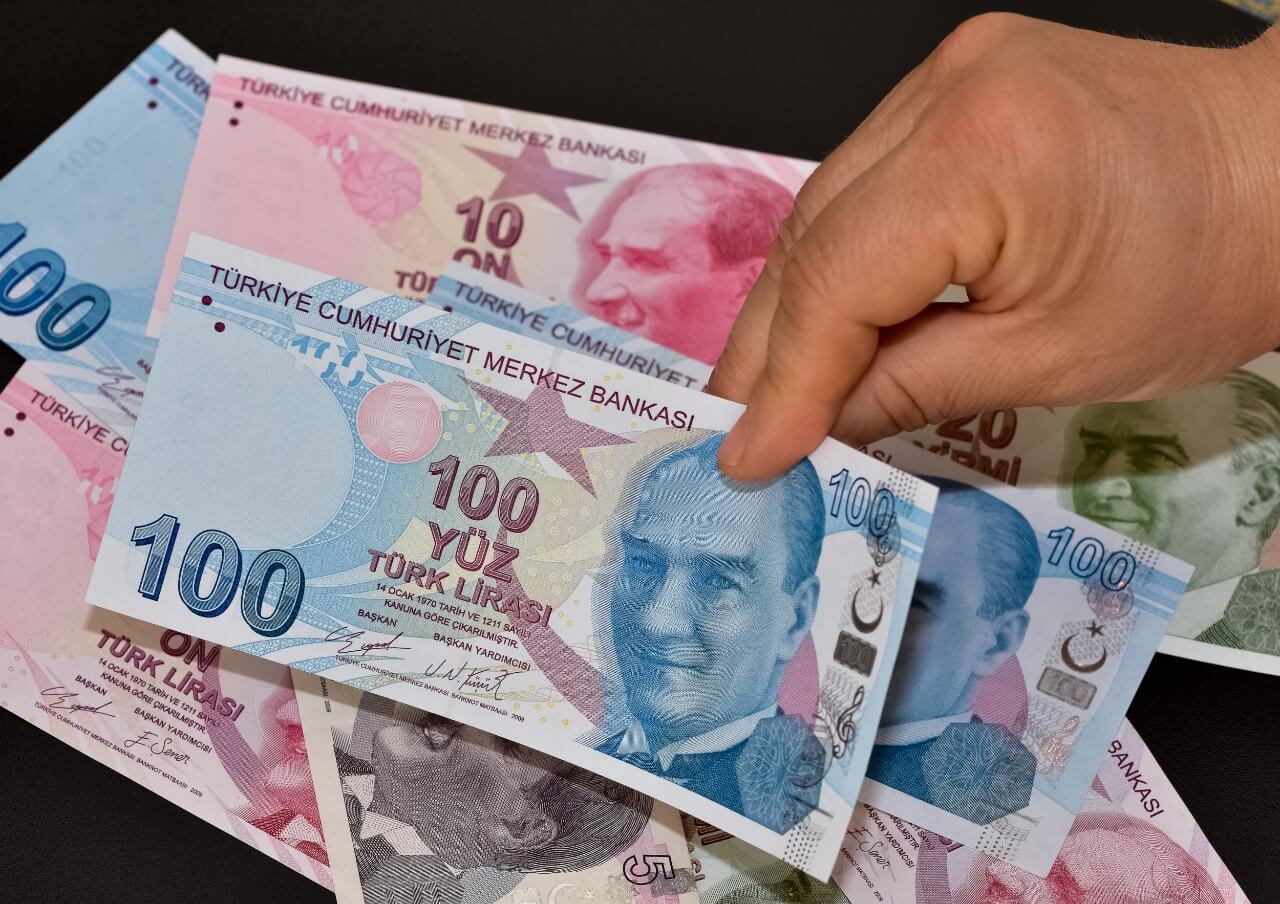 سعر صرف الليرة التركية مقابل الليرة السورية تحديثات دقيقة لحظة بلحظة اليوم الاحد 22 ديسمبر 2024 2 سعر صرف الليرة التركية مقابل الليرة السورية تحديثات دقيقة لحظة بلحظة اليوم الاحد 22 ديسمبر 2024