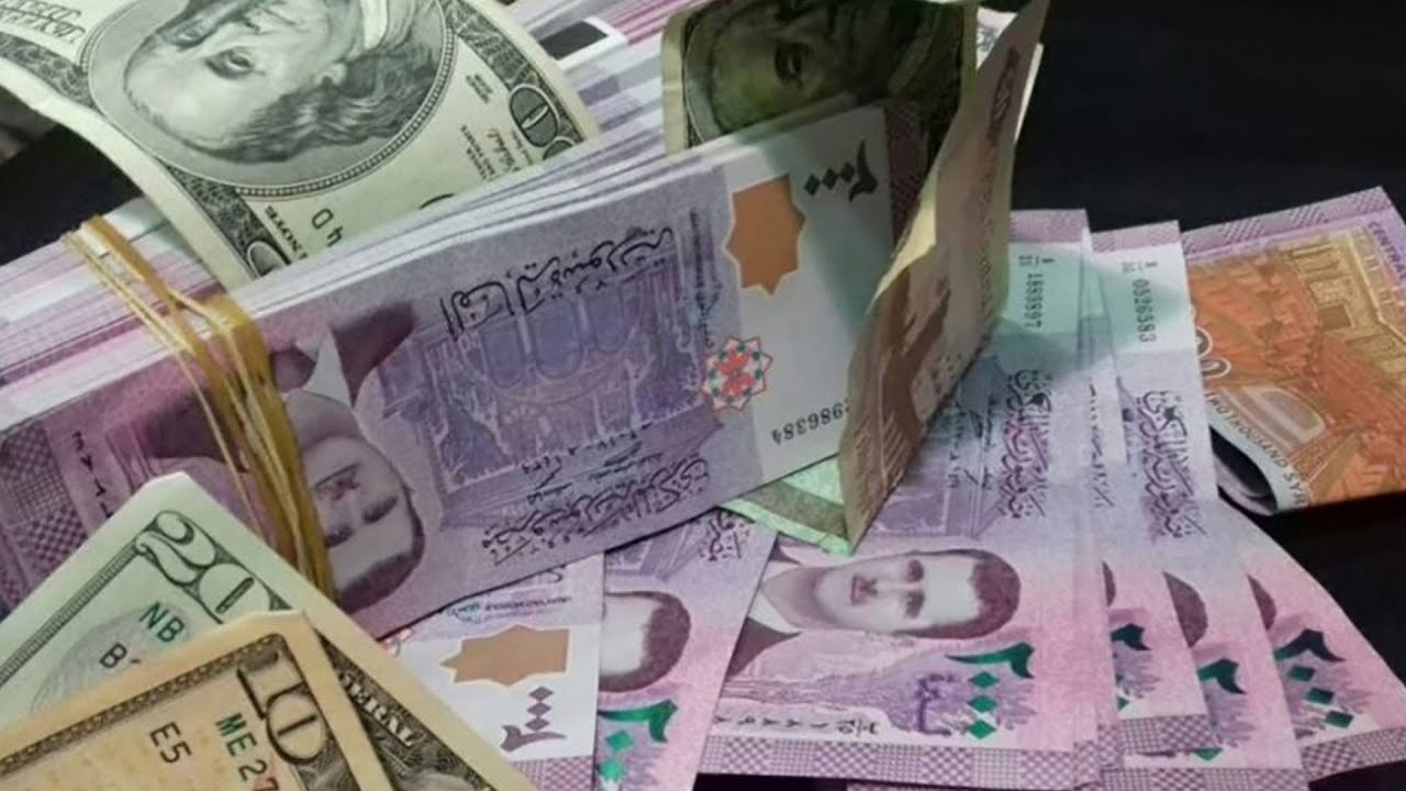 تحركات غير مستقرة في السوق السوداء سعر صرف الدولار مقابل الليرة السورية اليوم الاثنين 30 ديسمبر 2024 2 تحركات غير مستقرة في السوق السوداء سعر صرف الدولار مقابل الليرة السورية اليوم الاثنين 30 ديسمبر 2024