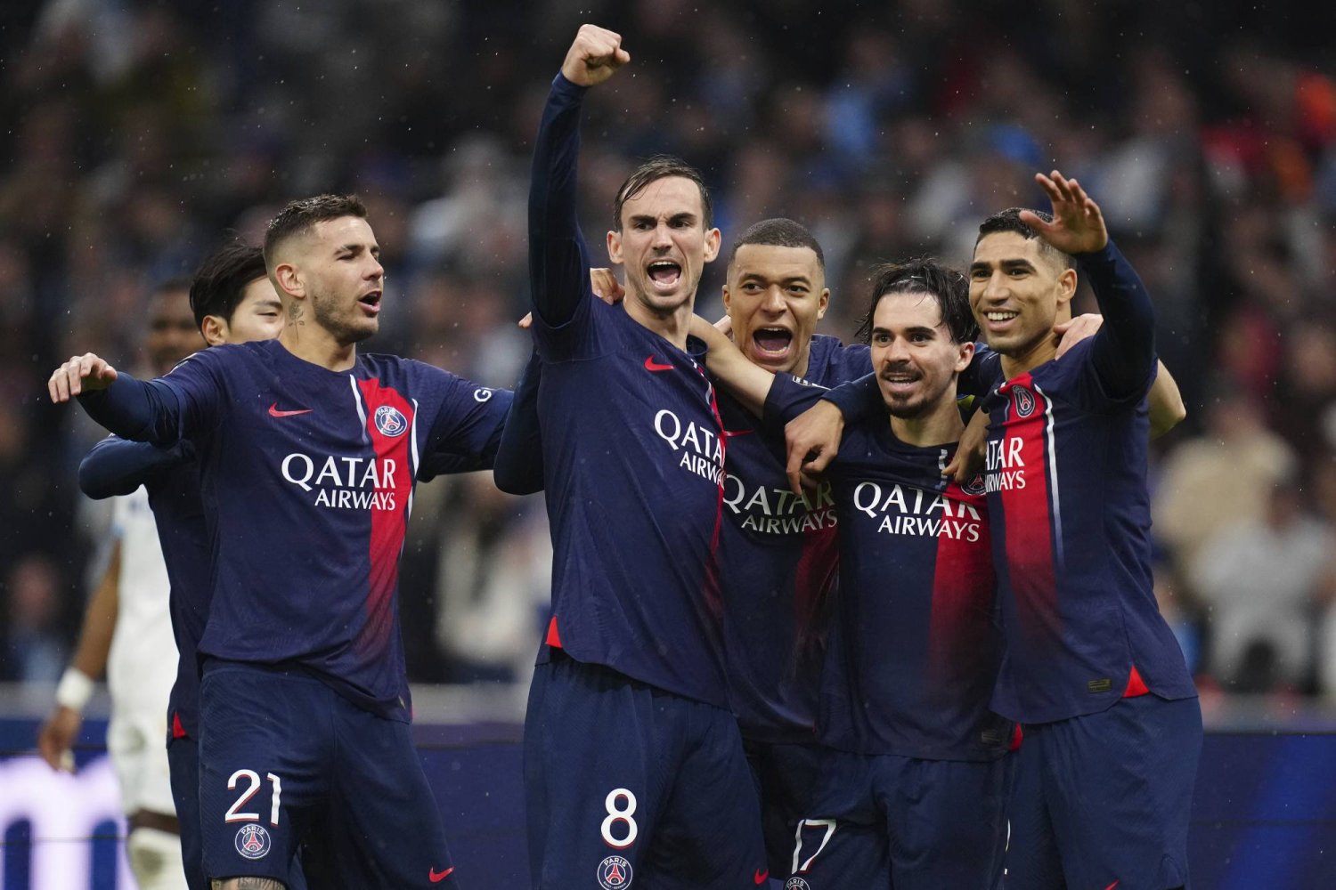 باريس سان جيرمان Paris Saint-Germain يستعيد مستواه في دوري الأبطال بفوز مثير على سالزبورج Salzburg 2 باريس سان جيرمان Paris Saint-Germain يستعيد مستواه في دوري الأبطال بفوز مثير على سالزبورج Salzburg