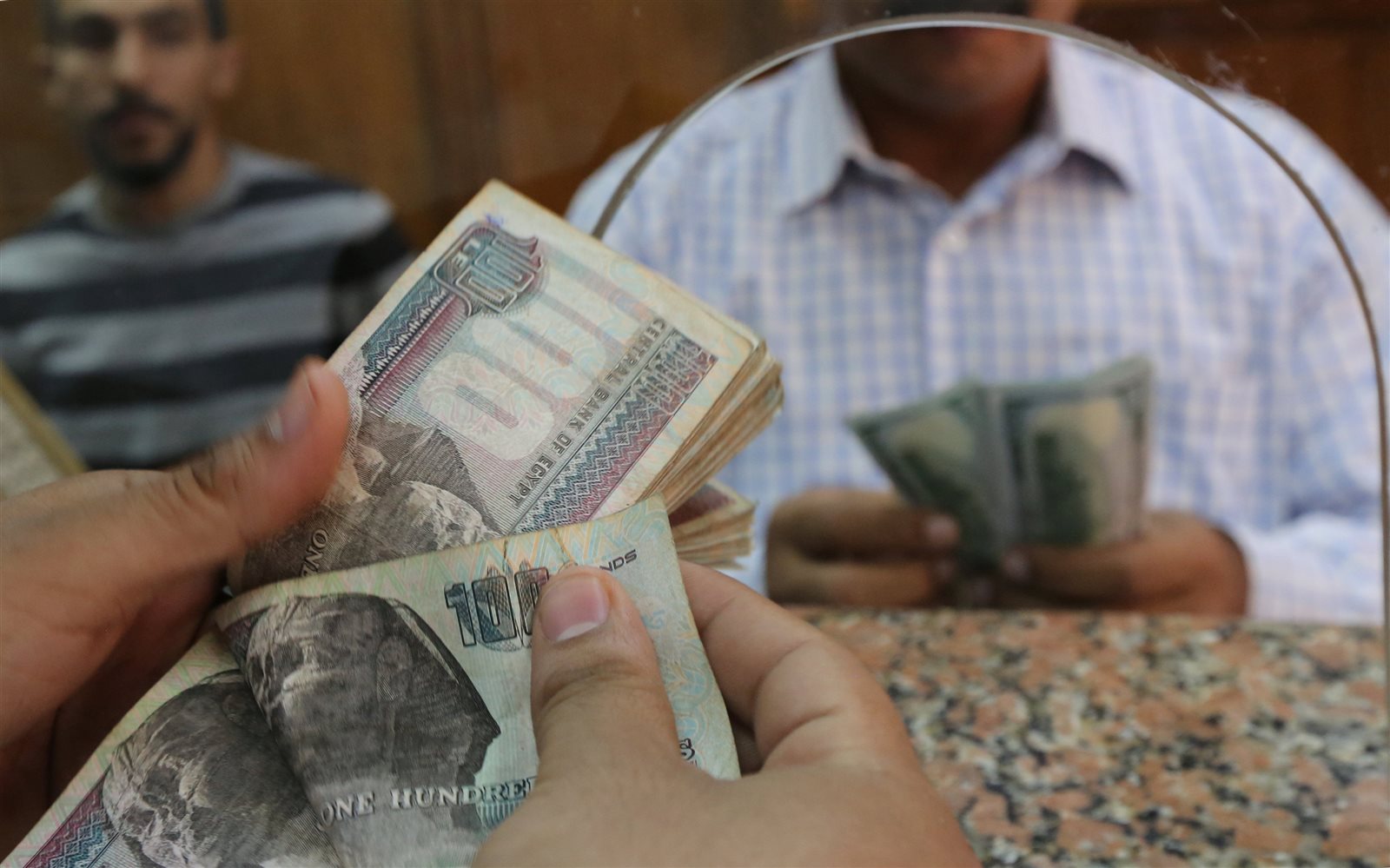 رسميًا.. بدء صرف المعاشات بالزيادة الجديدة مع بداية العام يوم الاثنين الموافق 1 يناير 2025 2 رسميًا.. بدء صرف المعاشات بالزيادة الجديدة مع بداية العام يوم الاثنين الموافق 1 يناير 2025