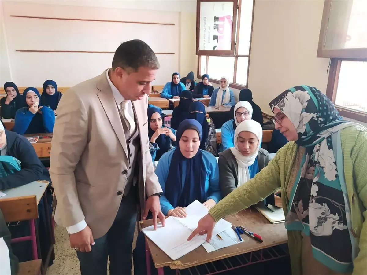 اعتماد جدول امتحانات الترم الأول 2025 للنقل والشهادة الإعدادية.. بدء التقييم في المواد الأساسية يوم 11 يناير 2 اعتماد جدول امتحانات الترم الأول 2025 للنقل والشهادة الإعدادية.. بدء التقييم في المواد الأساسية يوم 11 يناير