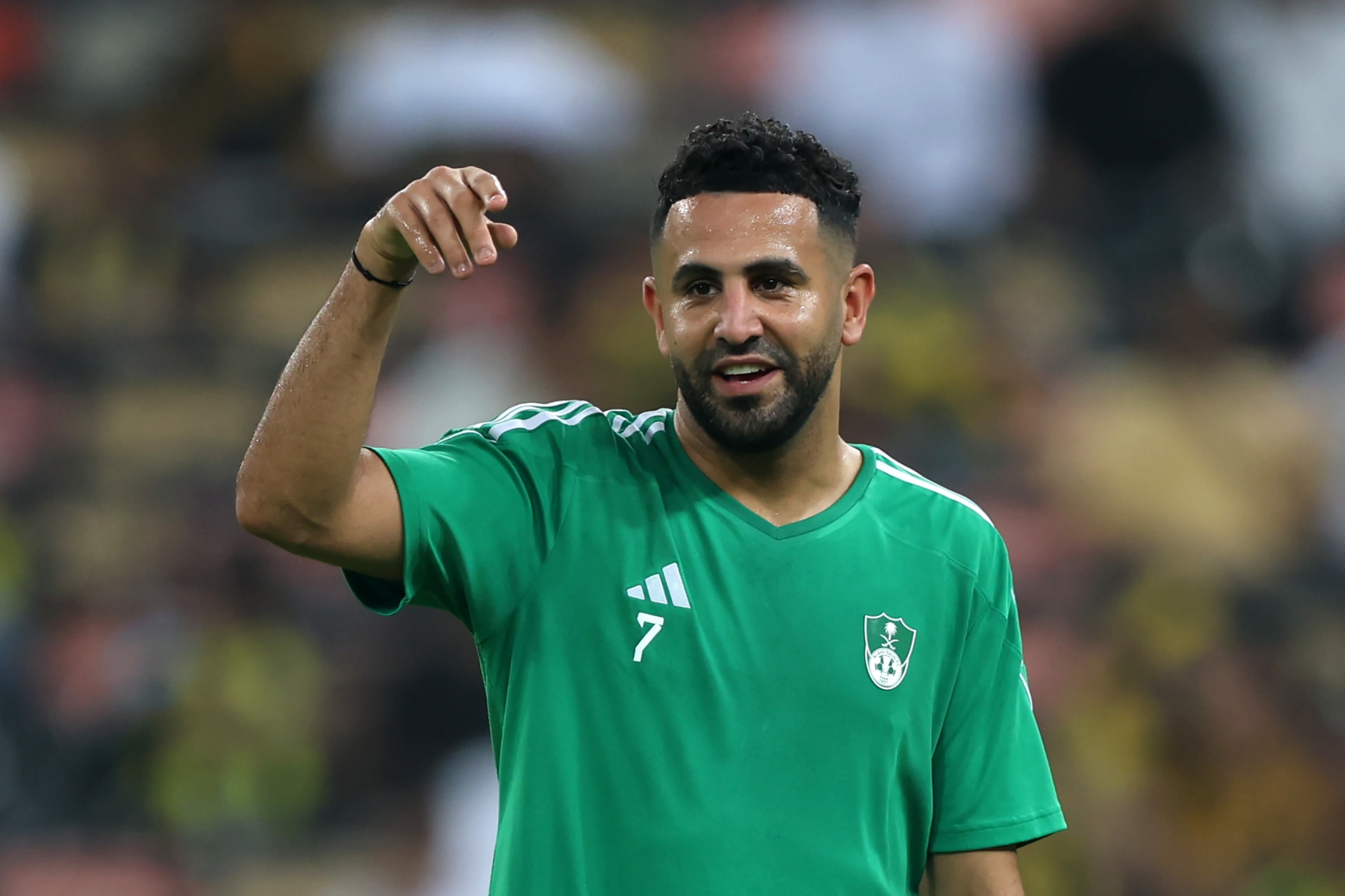 رياض محرز يصف كأس العالم 2034 في السعودية Saudi Arabia كحدث عالمي يوحد شعوب العالم في دولة واحدة 2 رياض محرز يصف كأس العالم 2034 في السعودية Saudi Arabia كحدث عالمي يوحد شعوب العالم في دولة واحدة