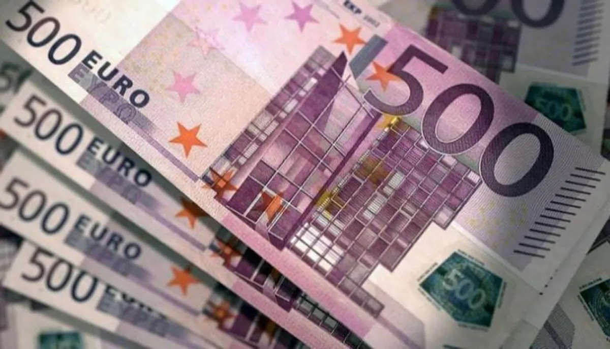 استقرار كبير في سعر 100 يورو بالدينار الجزائري في السوق السوداء في البيع والشراء اليوم الخميس 19 ديسمبر 2024 2 استقرار كبير في سعر 100 يورو بالدينار الجزائري في السوق السوداء في البيع والشراء اليوم الخميس 19 ديسمبر 2024