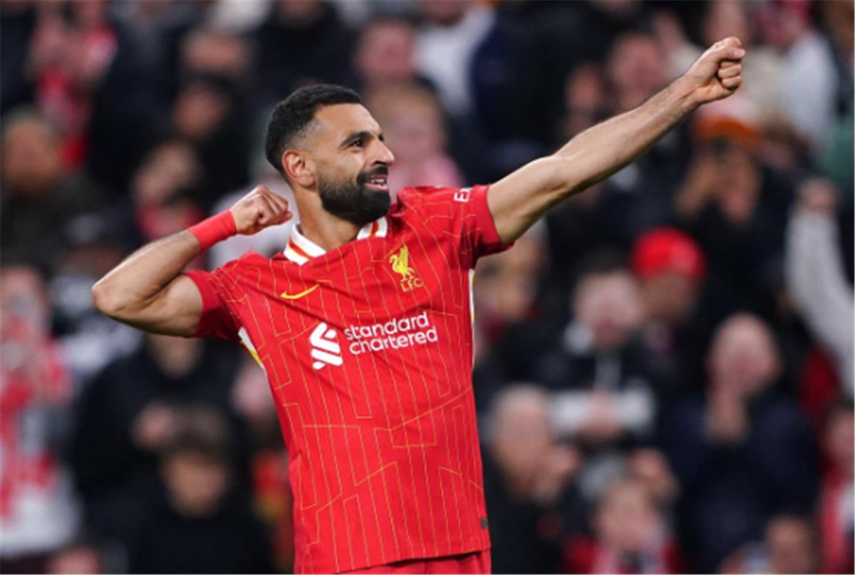 غضب جمهور الريدز يتسبب في أزمة جديدة في ليفربول بسبب عدم تجديد عقد محمد صلاح والتفاوض مع آخر 2 غضب جمهور الريدز يتسبب في أزمة جديدة في ليفربول بسبب عدم تجديد عقد محمد صلاح والتفاوض مع آخر