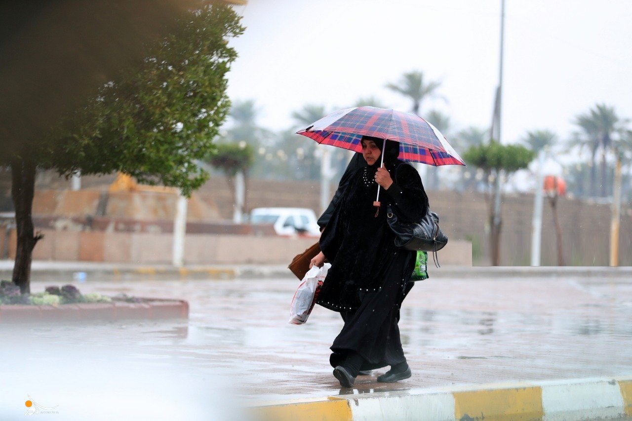هيئة الأنواء الجوية موجة قطبية شديدة البرودة تضرب مدن بالعراق وأمطار وصقيع ودرجات حرارة تصل 1°C حالة الطقس للأيام القادمة 2 هيئة الأنواء الجوية موجة قطبية شديدة البرودة تضرب مدن بالعراق وأمطار وصقيع ودرجات حرارة تصل 1°C حالة الطقس للأيام القادمة