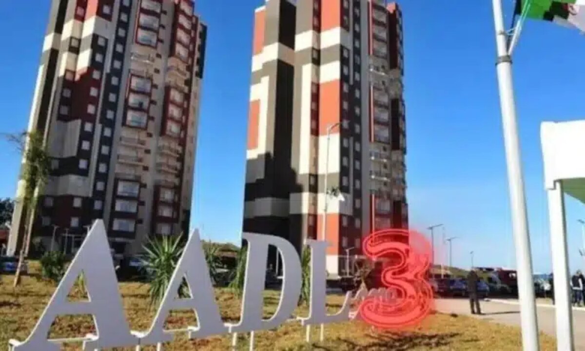A.A.D.L 3 تُوضح موعد إعلان اسماء المستفيدين من سكنات عدل 3 المرحلة الأولي 2024 2 A.A.D.L 3 تُوضح موعد إعلان اسماء المستفيدين من سكنات عدل 3 المرحلة الأولي 2024