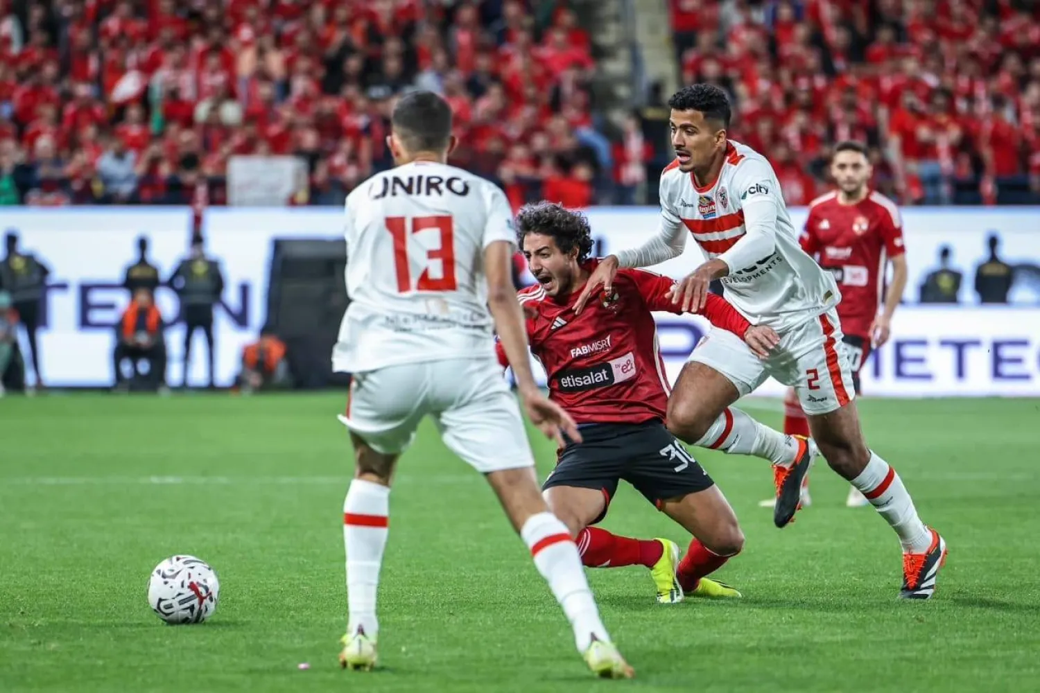 مشاركة الأهلي والزمالك في المنافسة المصرية على ثلاث جوائز رئيسية في حفل الأفضل بأفريقيا هذا العام 2 مشاركة الأهلي والزمالك في المنافسة المصرية على ثلاث جوائز رئيسية في حفل الأفضل بأفريقيا هذا العام