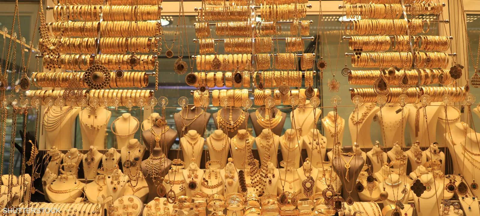 الحق بيع واكسب.. ارتفاع سعر الذهب في مصر اليوم الخميس 16 يناير 2025 في التعاملات الصباحية 2 الحق بيع واكسب.. ارتفاع سعر الذهب في مصر اليوم الخميس 16 يناير 2025 في التعاملات الصباحية