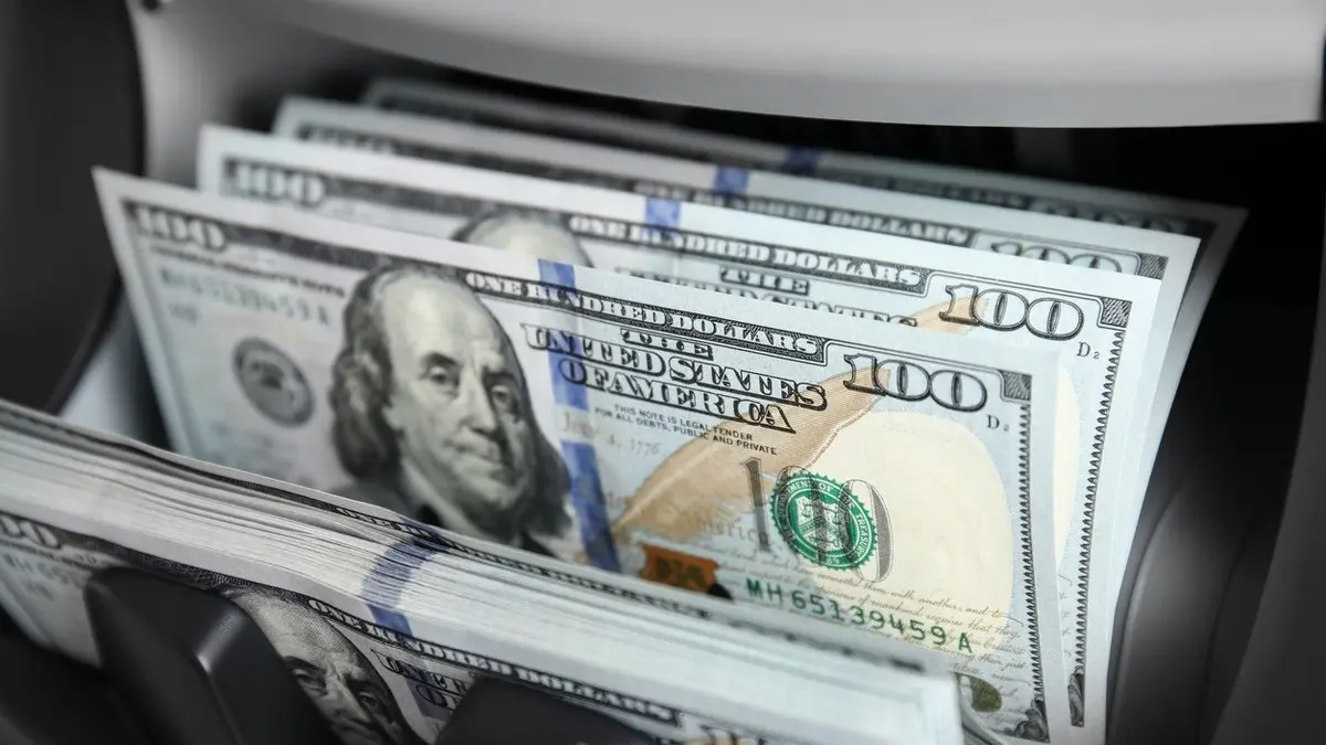 تداولات مختلفة.. سعر الدولار اليوم في بغداد واربيل في السوق السوداء بيع وشراء الخميس 16 يناير 2025 2 تداولات مختلفة.. سعر الدولار اليوم في بغداد واربيل في السوق السوداء بيع وشراء الخميس 16 يناير 2025
