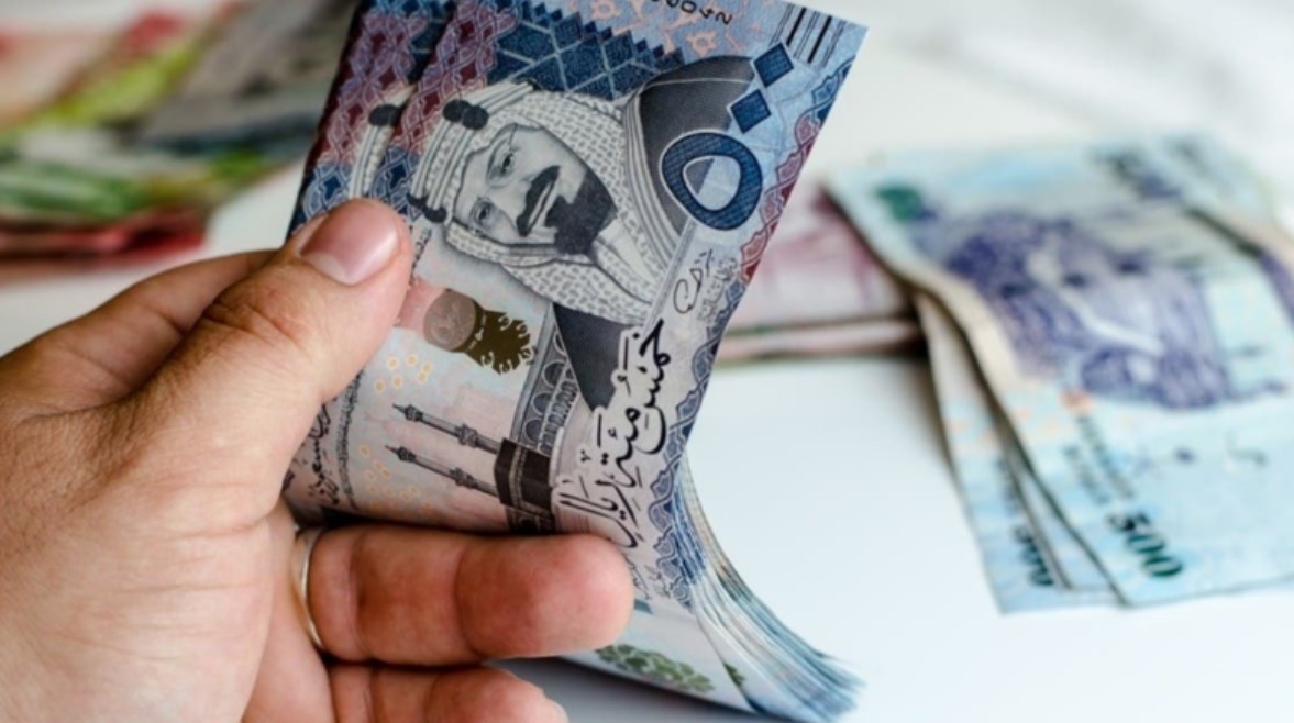 لموسم العمرة سعر الريال السعودي مقابل الجنيه المصري اليوم الأربعاء 19 فبراير 2025 هدوء يسبقه قلق 2 لموسم العمرة سعر الريال السعودي مقابل الجنيه المصري اليوم الأربعاء 19 فبراير 2025 هدوء يسبقه قلق