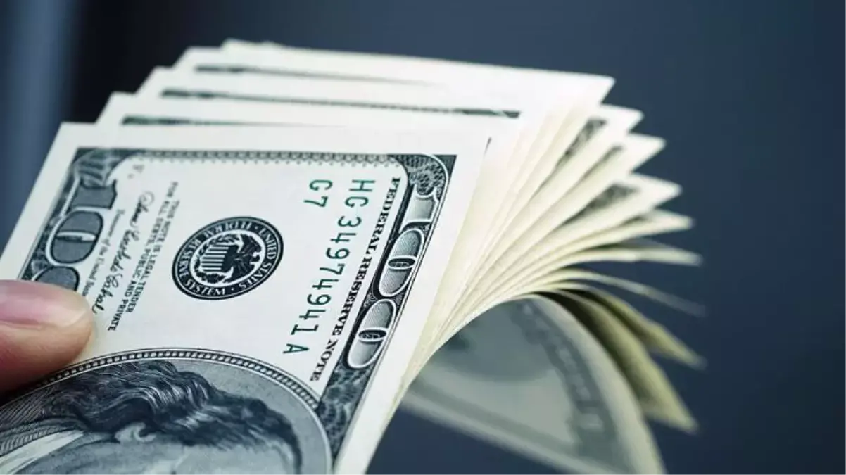 انتعاش الليرة.. 100 دولار كم ليرة سورية اليوم الأحد في الشراء والمبيع في المحافظات السورية 2 انتعاش الليرة.. 100 دولار كم ليرة سورية اليوم الأحد في الشراء والمبيع في المحافظات السورية