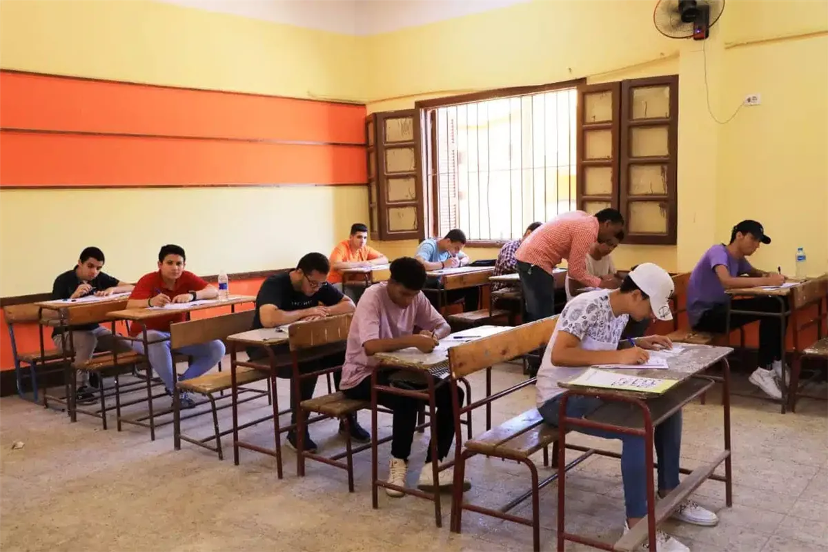 عاجل رئيس الوزراء الطالب سوف يختار بين البكالوريا والثانوية العامة 2 عاجل رئيس الوزراء الطالب سوف يختار بين البكالوريا والثانوية العامة