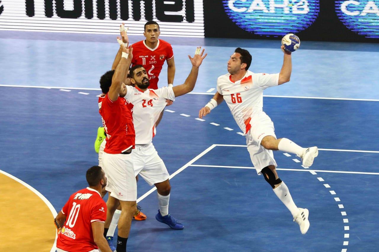 صراع الصدارة.. الأهلي يواجه الزمالك بدوري المحترفين لكرة اليد اليوم عبر قناة أون سبورت 2 صراع الصدارة.. الأهلي يواجه الزمالك بدوري المحترفين لكرة اليد اليوم عبر قناة أون سبورت