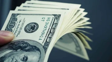 سعر 100 دولار في العراق اليوم في السوق السوداء