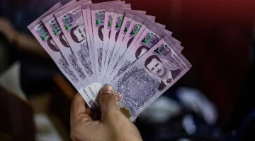 سعر الدولار مقابل الليرة السورية اليوم الخميس