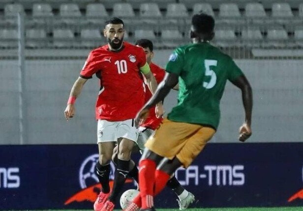 الدوري المصري: حقيقة إعفاء صلاح ومرموش من المشاركة مع مصر أمام سيراليون - شبكة أطلس سبورت 2 الدوري المصري: حقيقة إعفاء صلاح ومرموش من المشاركة مع مصر أمام سيراليون – شبكة أطلس سبورت