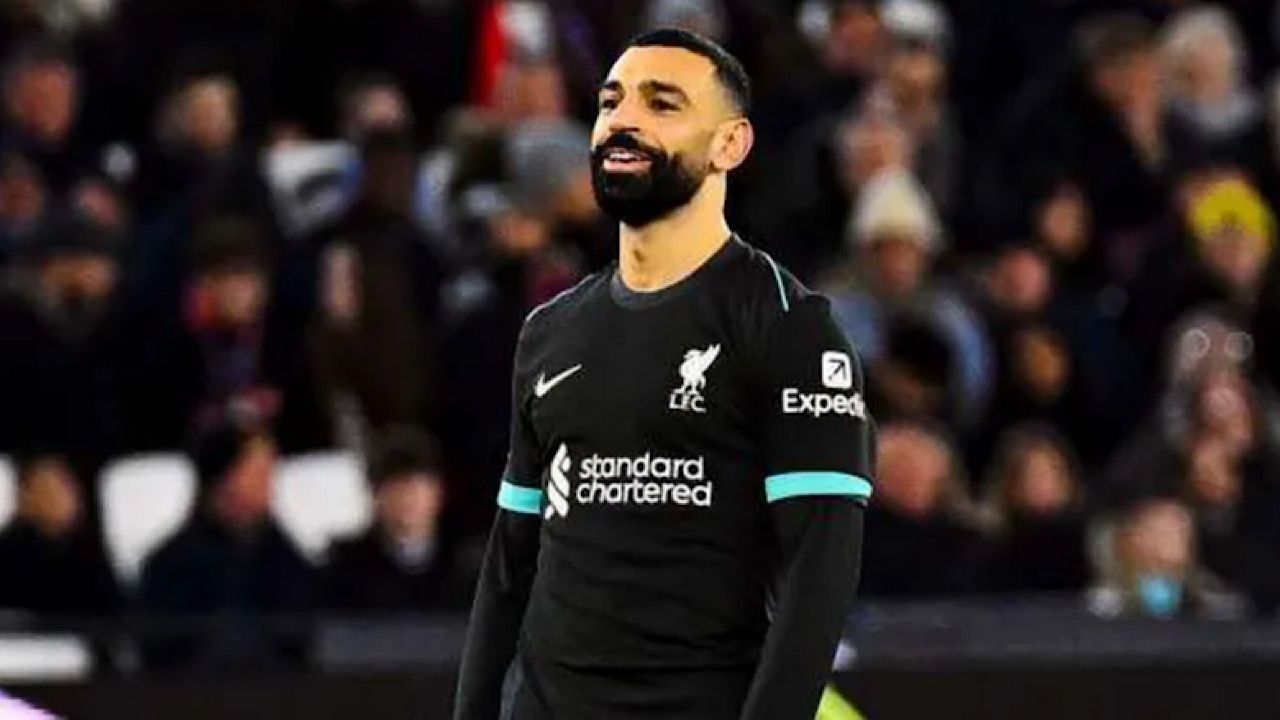 رومانو عرض خرافي من لجنة الاستقطاب لانتقال محمد صلاح إلى روشن 2 رومانو عرض خرافي من لجنة الاستقطاب لانتقال محمد صلاح إلى روشن