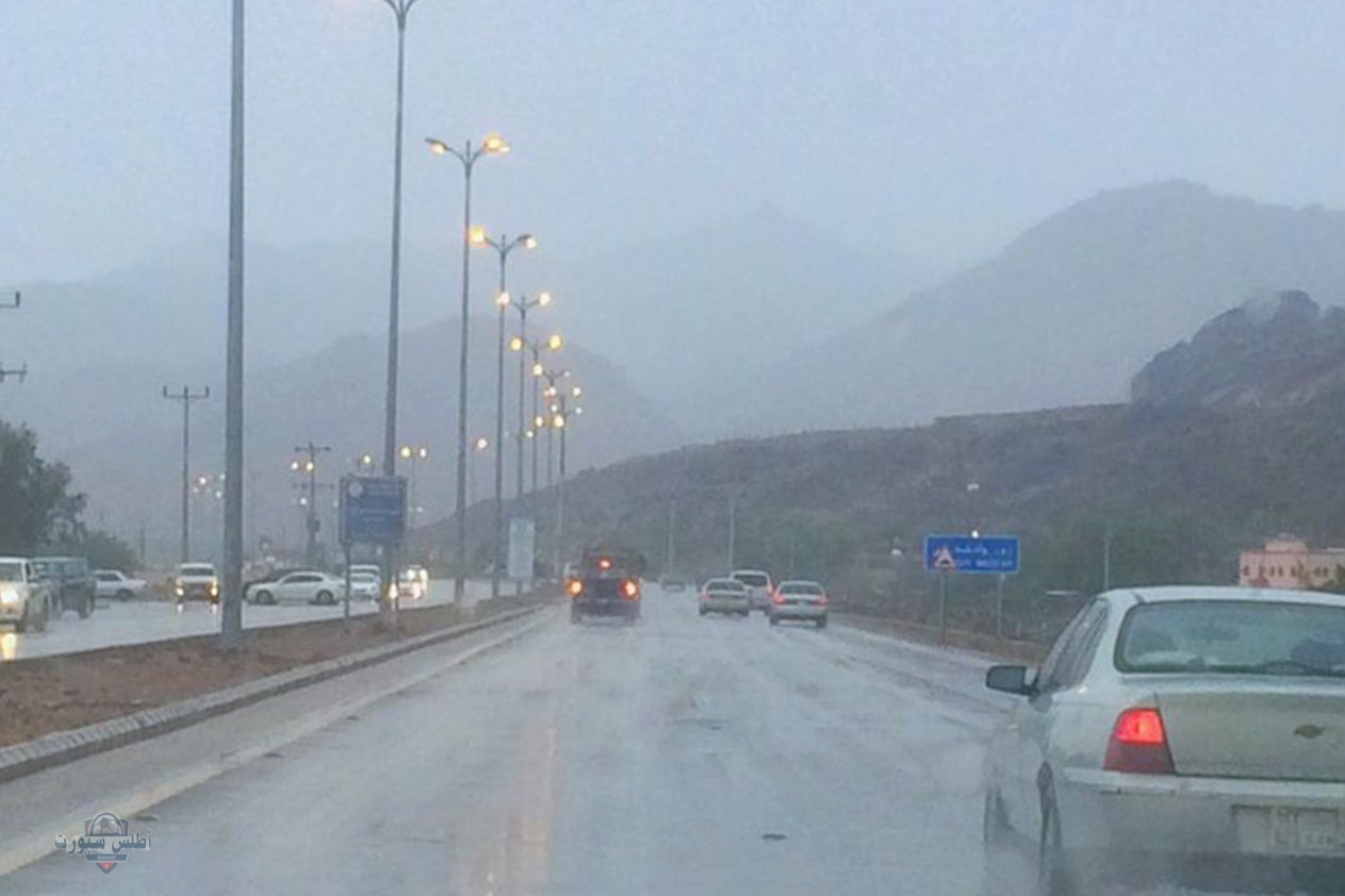 نجران تحت أمطار متوسطة ورياح عنيفة 2 نجران تحت أمطار متوسطة ورياح عنيفة