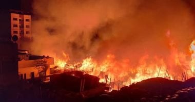 إخماد حريق مخازن الخشب في الشرابية وعمليات التبريد 2 إخماد حريق مخازن الخشب في الشرابية وعمليات التبريد