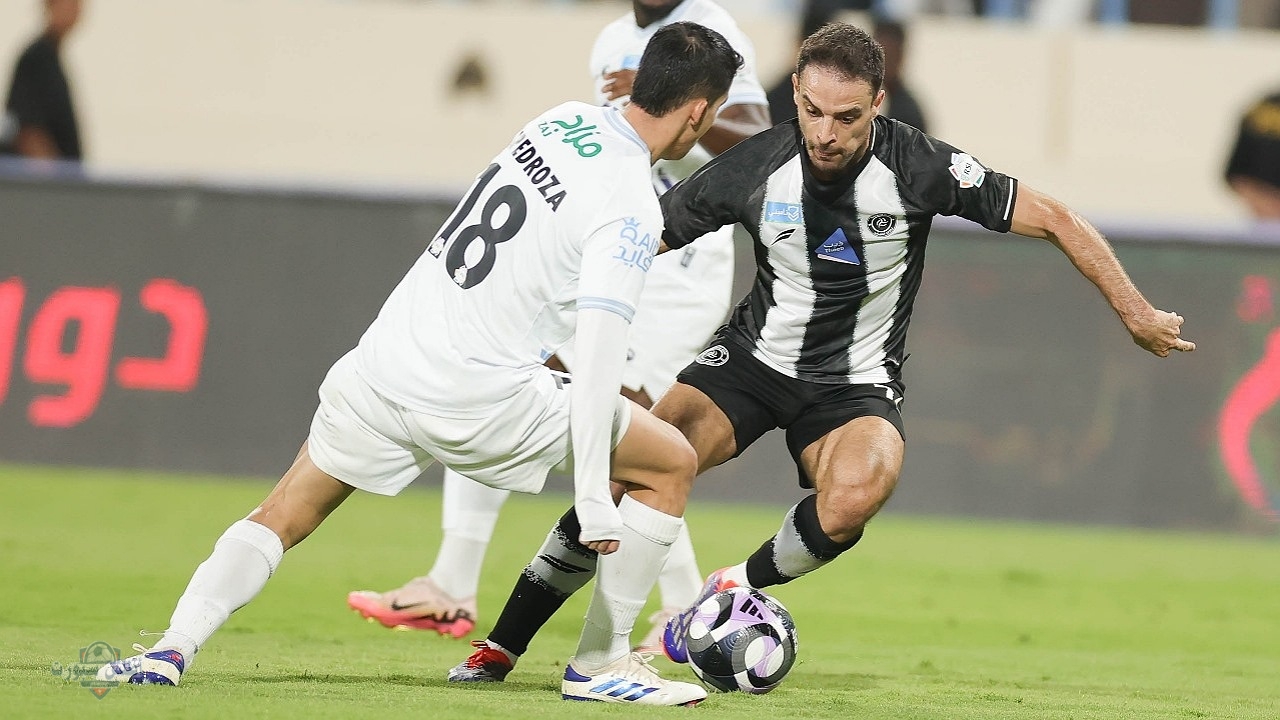 الشباب والأخدود في سباق المربع الذهبي والهروب من الهبوط 2 الشباب والأخدود في سباق المربع الذهبي والهروب من الهبوط