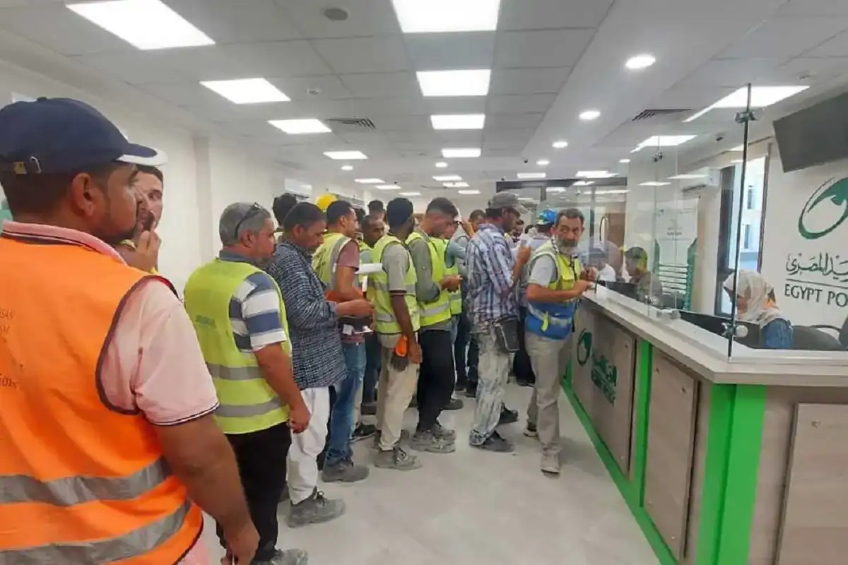 انتهز الفرصة قبل فوات الأوان".. تسجيل منحة العمالة الغير منتظمة 2025 والشروط المطلوبة .. القوى العاملة توضح التفاصيل 2 انتهز الفرصة قبل فوات الأوان”.. تسجيل منحة العمالة الغير منتظمة 2025 والشروط المطلوبة .. القوى العاملة توضح التفاصيل