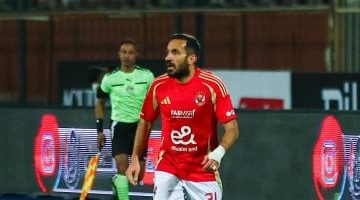 تشكيلة شباب الأهلي علي معلول والساعي وعبد الفتاح في مواجهة فاركو بكأس العاصمة