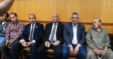 جمع غفير من أهالي سوهاج يودعون لاعب الزمالك السابق سعد محمد 2 جمع غفير من أهالي سوهاج يودعون لاعب الزمالك السابق سعد محمد