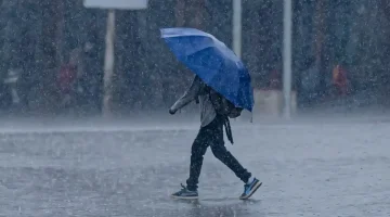 خلايا رعدية مصحوبة بأمطار غزيرة علي 13 ولاية في الجزائر