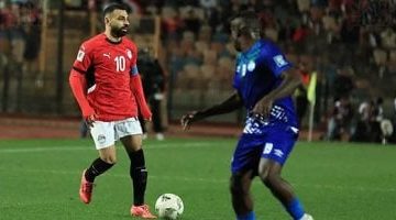 سر غياب محمد صلاح عن معسكر المنتخب المصري يكشفه ديلي ميل