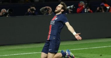 كفاراتسخيليا يتألق: هدفه المذهل يحصد لقب الأفضل في دوري الأبطال 2 كفاراتسخيليا يتألق: هدفه المذهل يحصد لقب الأفضل في دوري الأبطال