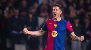 ليفاندوفسكي يسجل ثانية لتعزيز انتصار برشلونة على دورتموند