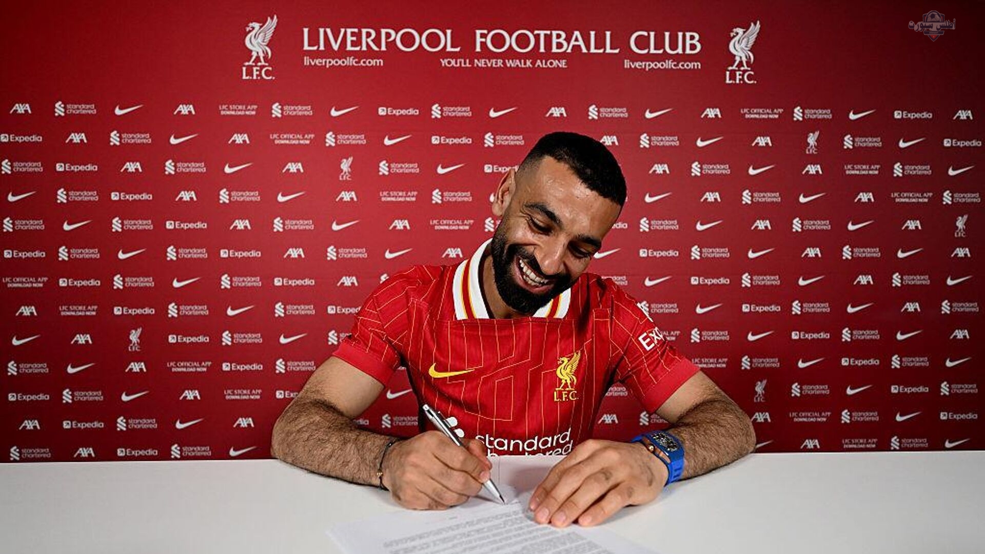 مدرب ليفربول يكشف اللغز وراء تجديد عقد محمد صلاح 2 مدرب ليفربول يكشف اللغز وراء تجديد عقد محمد صلاح