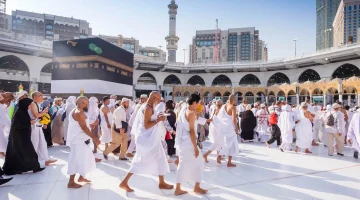 منع دخول المعتمرين إلى السعودية لموسم 1446 في هذا الموعد