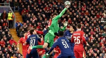 مواجهة مثيرة بين بى اس جى وأستون فيلا في دوري الأبطال اليوم