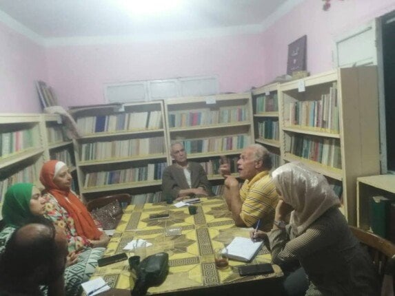 بيت ثقافة طوخ بالقليوبية يقدم أمسية شعرية تحت عنوان «عندما يغني البسطاء» 2 بيت ثقافة طوخ بالقليوبية يقدم أمسية شعرية تحت عنوان «عندما يغني البسطاء»