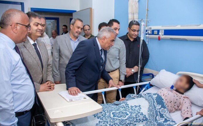 رئيس جامعة طنطا يتفقد طالبات كلية علوم الرياضة للاطمئنان على صحتهن 2 رئيس جامعة طنطا يتفقد طالبات كلية علوم الرياضة للاطمئنان على صحتهن
