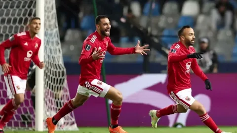 قبل كأس العالم للاندية.. الأهلي يضم تريزيجيه وزيزو وموافقة رمضان صبحي على عرض الزمالك 2 قبل كأس العالم للاندية.. الأهلي يضم تريزيجيه وزيزو وموافقة رمضان صبحي على عرض الزمالك